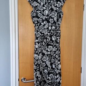 Chic Black and White Floral Maxi Dress